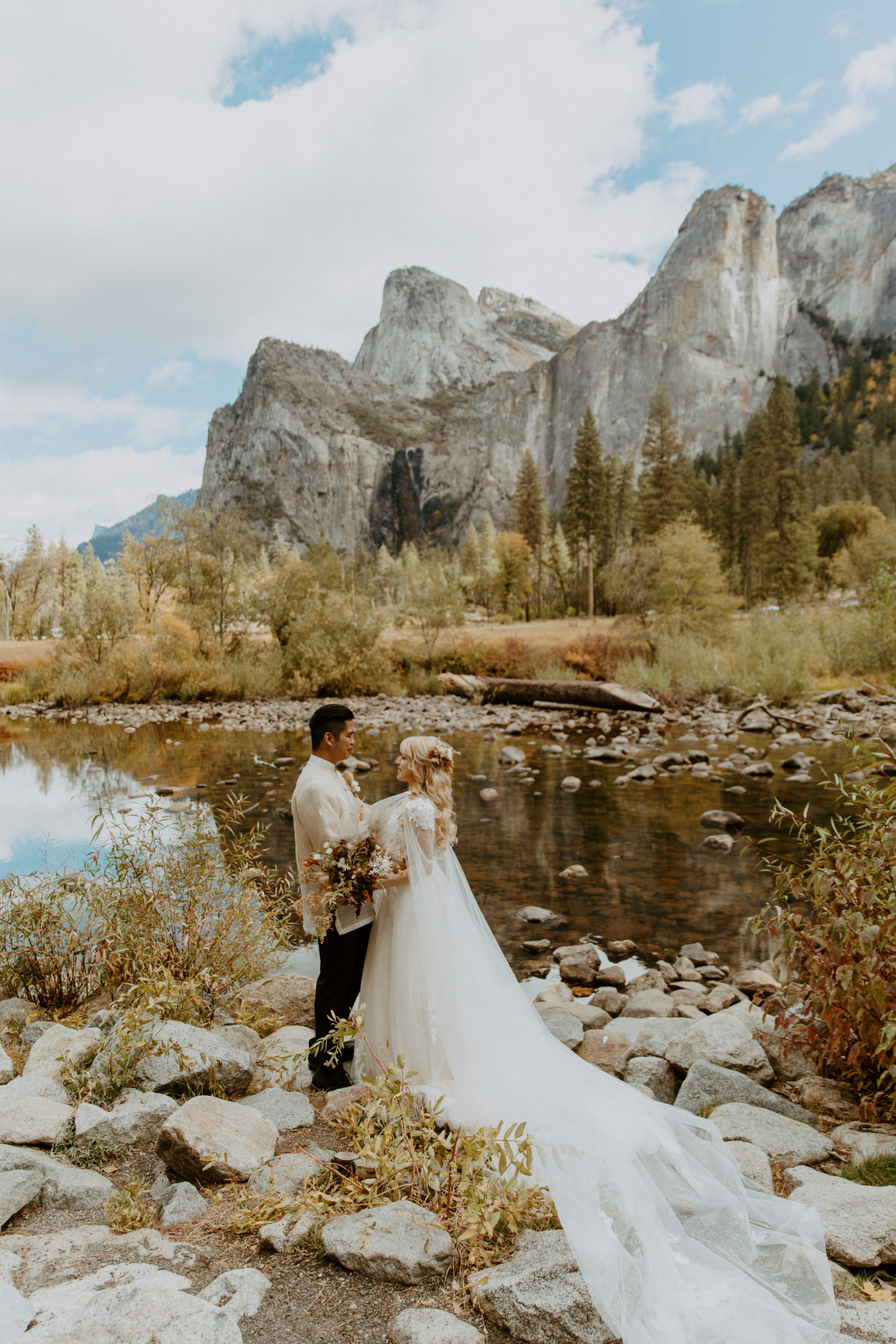 the couple at their elopement in Yosemite