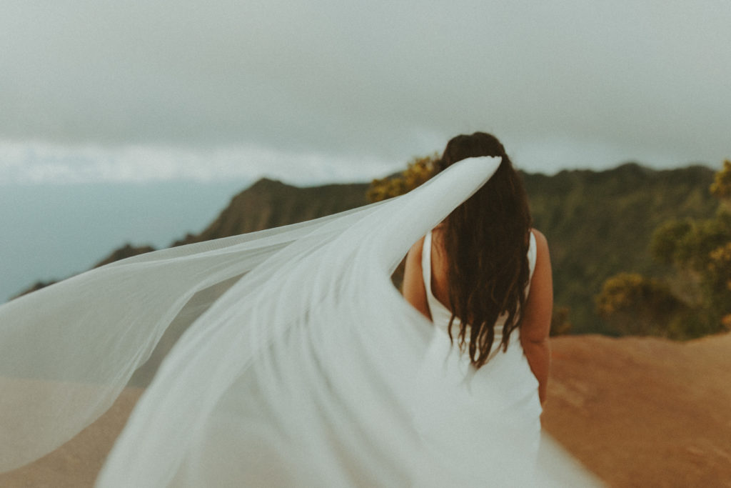 the bride and her wedding veil in Kauai