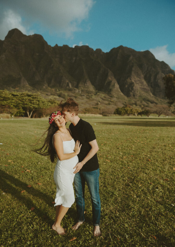 Intimate Maternity Photography on a Beach in Oahu