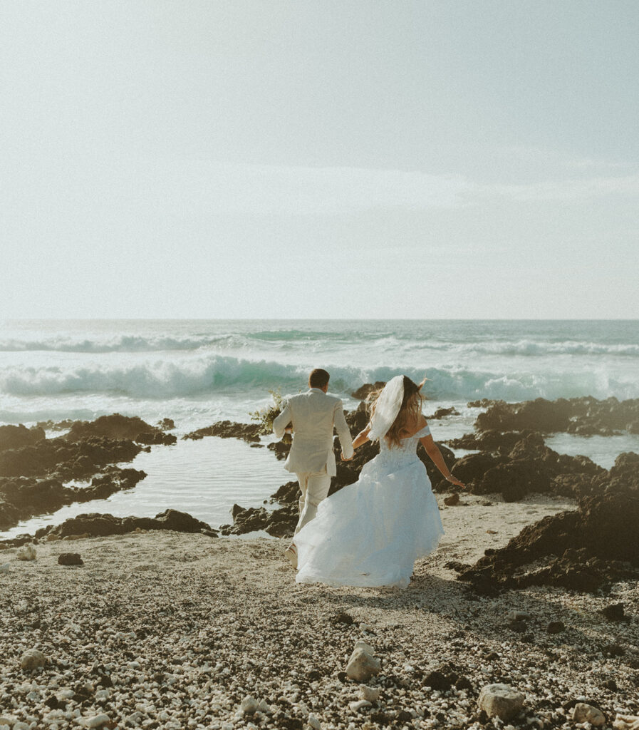 couple getting married on big island in hawaii | A Peaceful and Laid Back Big Island Hawaii Wedding