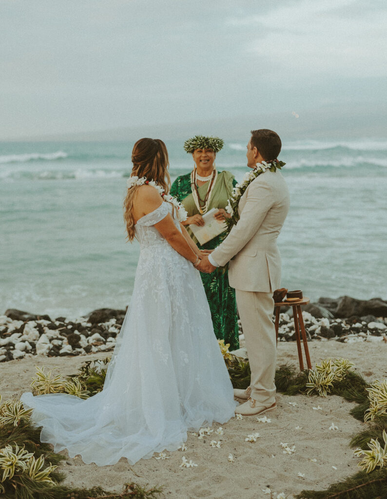 A Peaceful and Laid Back Big Island Hawaii Wedding