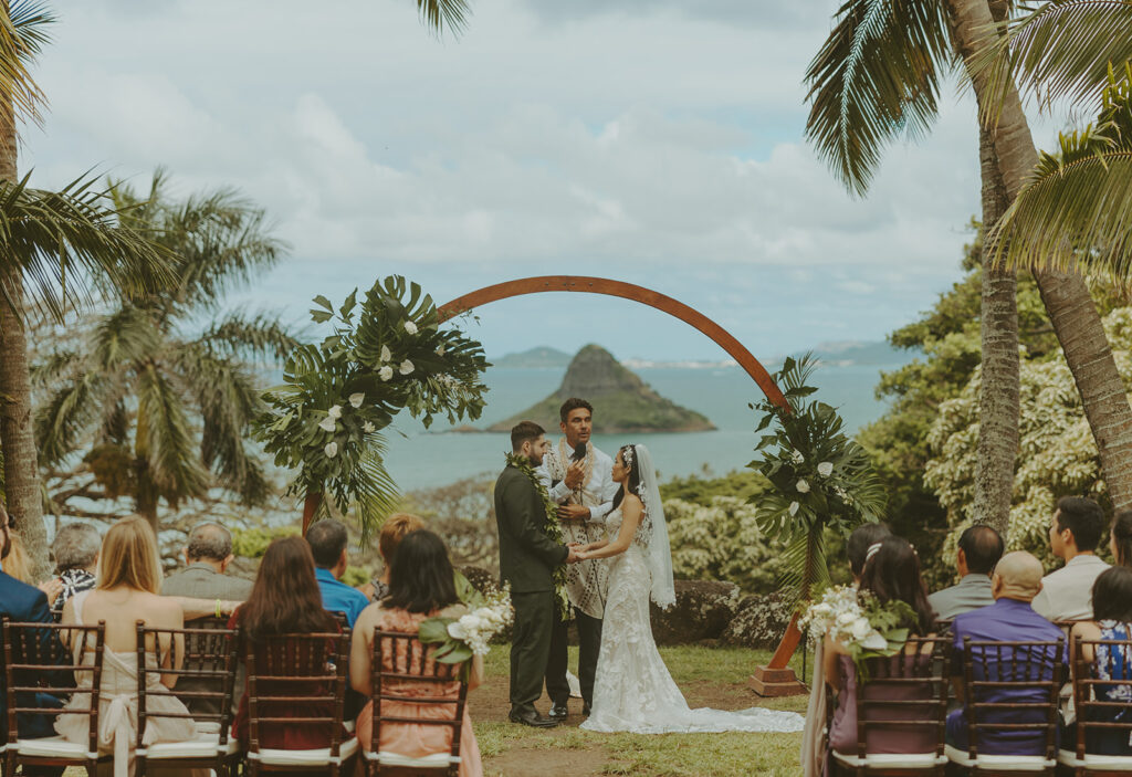 a hawaii destination wedding
