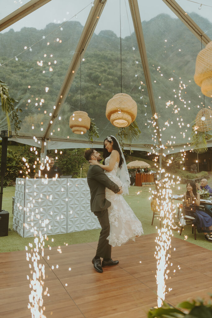 couple posing for wedding photos in hawaii
