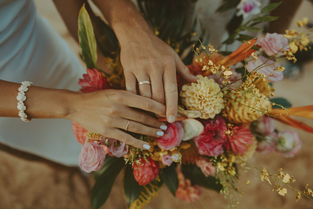 a sunrise elopement in hawaii
