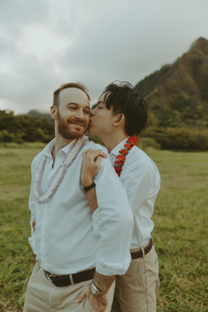 couple posing for their destination elopement photos
