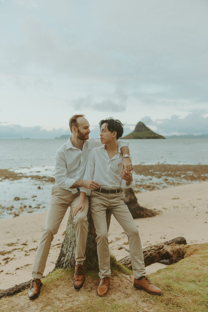 couple posing for their destination elopement photos
