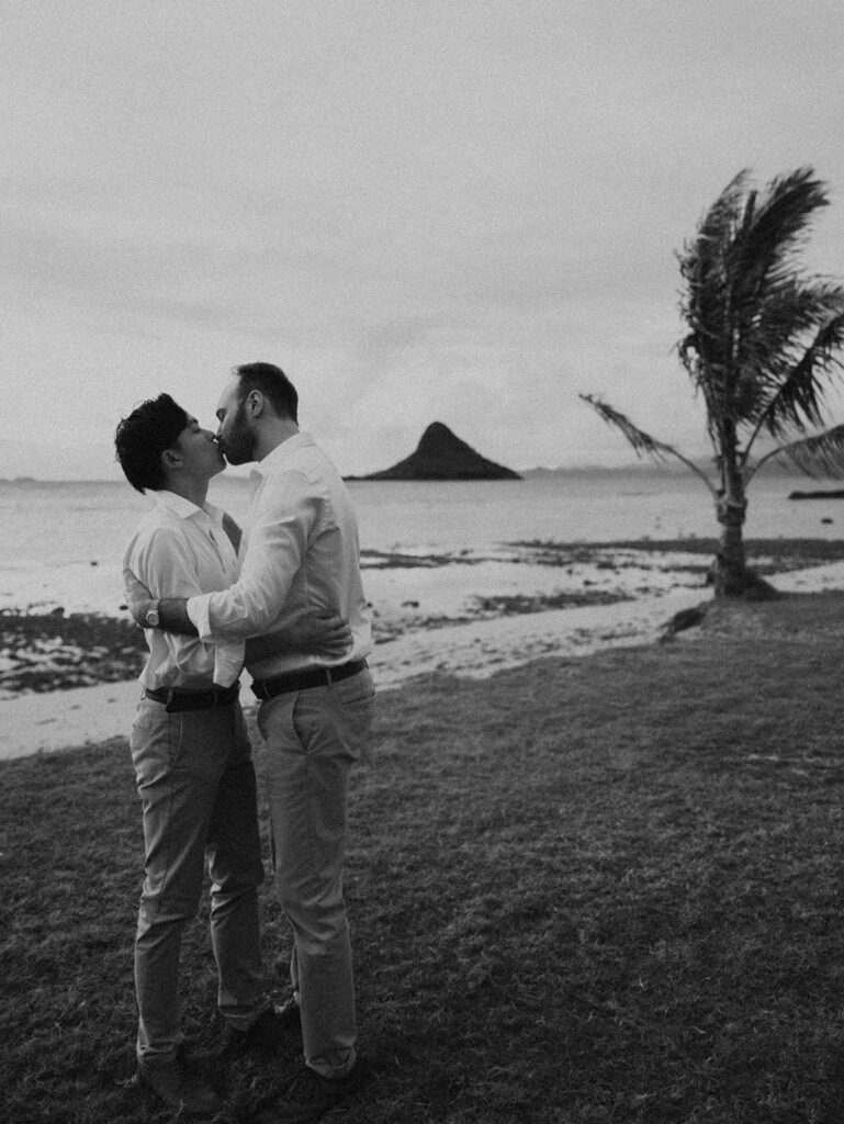 couple taking their elopement photos in hawaii
