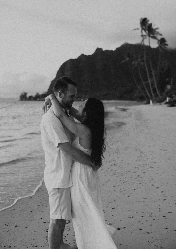 a beach engagement photoshoot in hawaii
