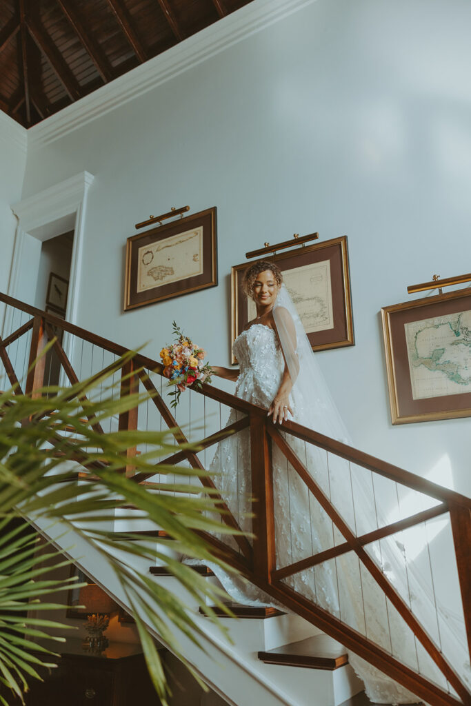 A stylish destination wedding couple captured in Jamaica’s tropical paradise
