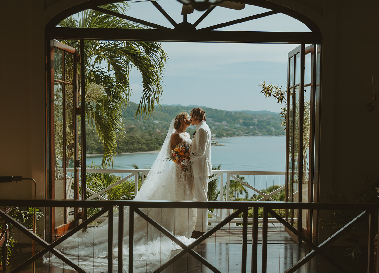 A luxury destination wedding celebration at Round Hill Resort in Jamaica