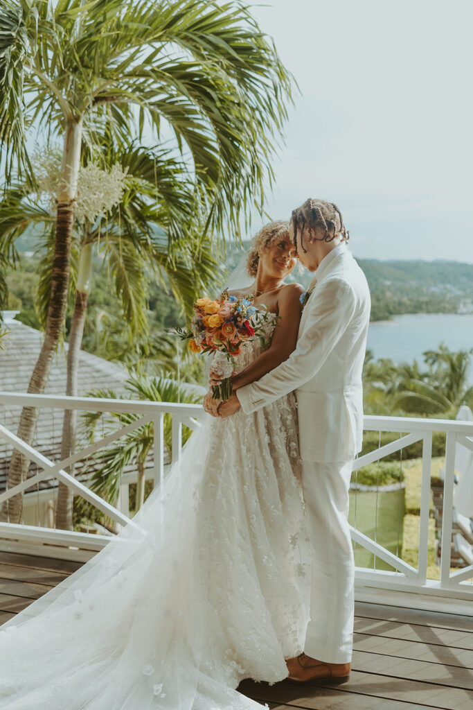 A stylish destination wedding couple captured in Jamaica’s tropical paradise
