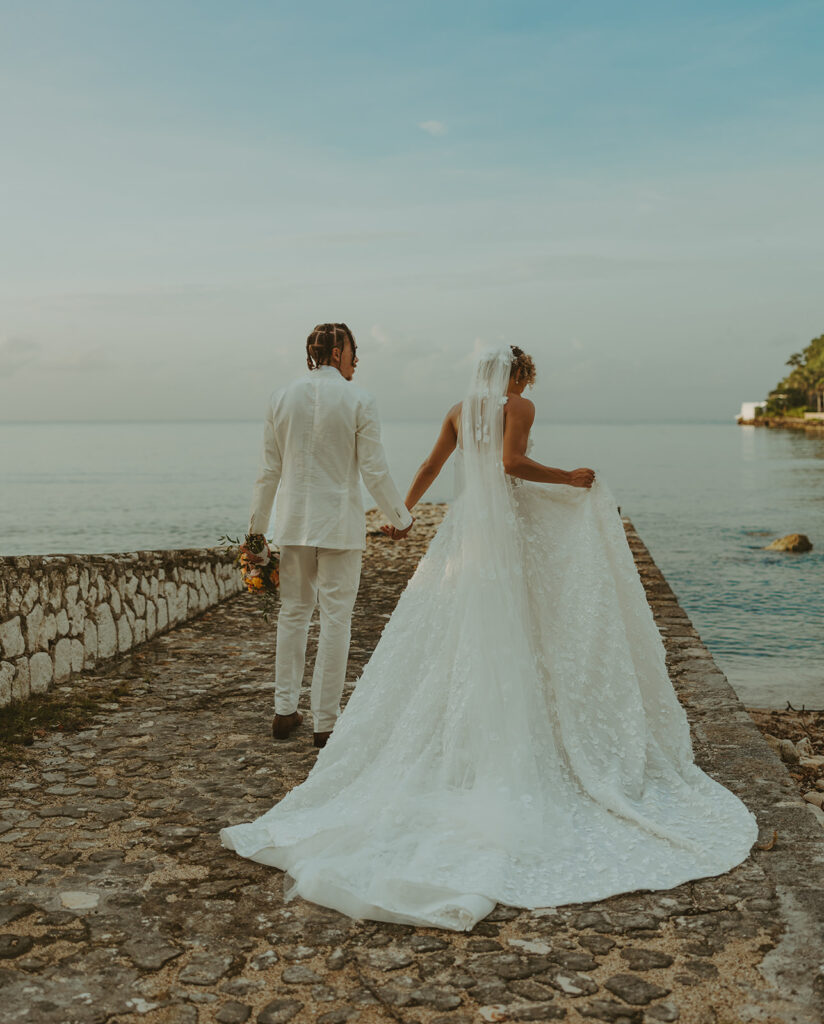 A luxury destination wedding celebration at Round Hill Resort in Jamaica
