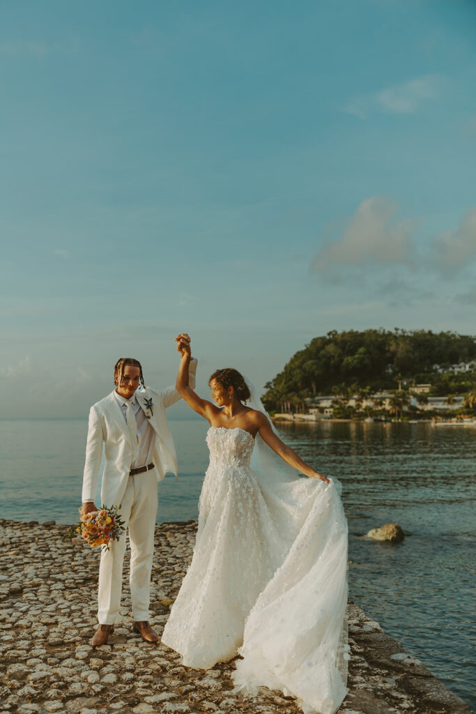 A stylish destination wedding couple captured in Jamaica’s tropical paradise
