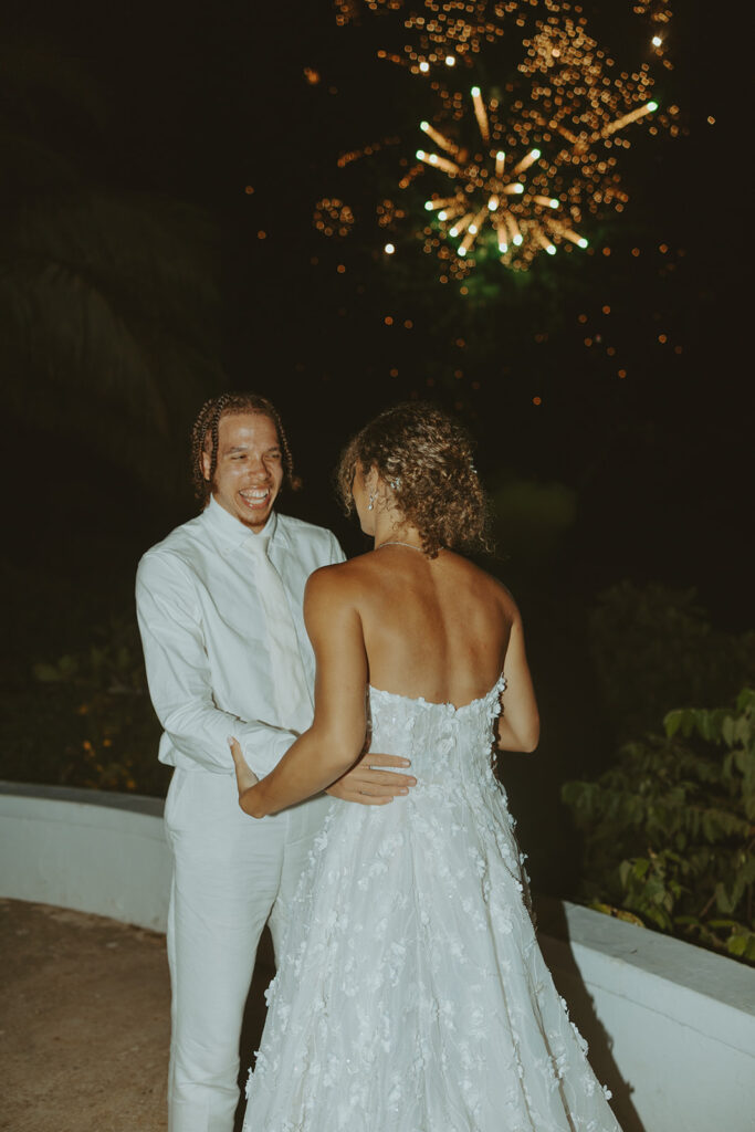 A stylish destination wedding couple captured in Jamaica’s tropical paradise
