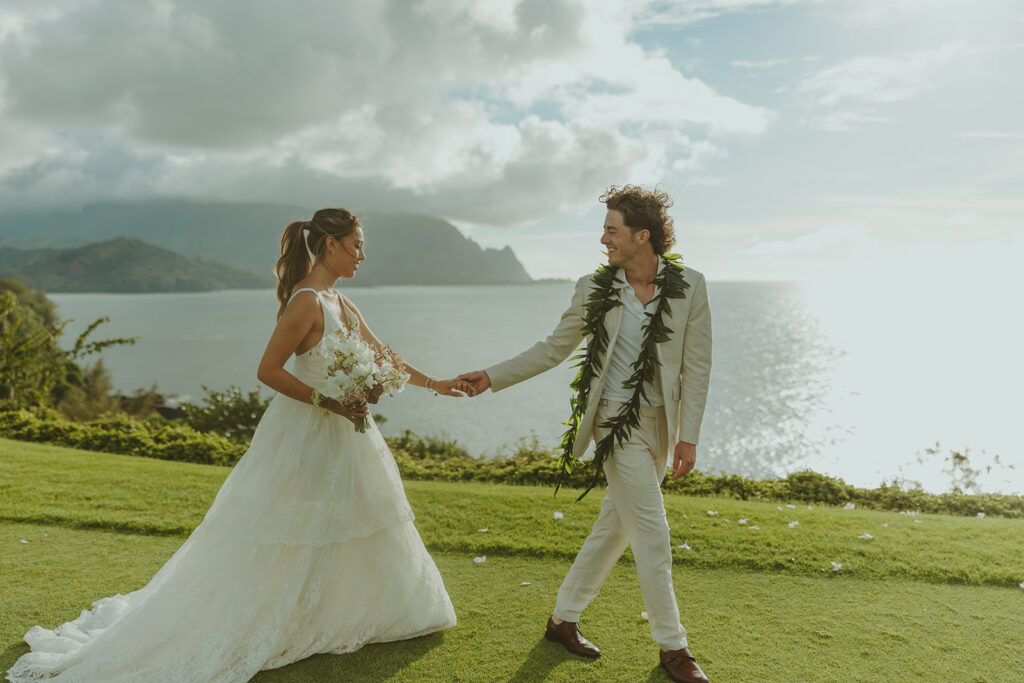 A dreamy and easygoing wedding day on the beautiful island of Kauai.
