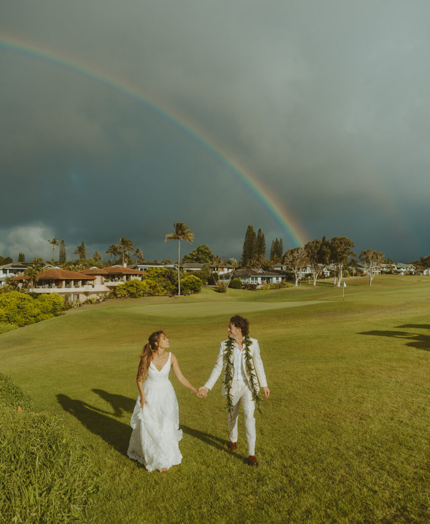 A dreamy and easygoing wedding day on the beautiful island of Kauai.
