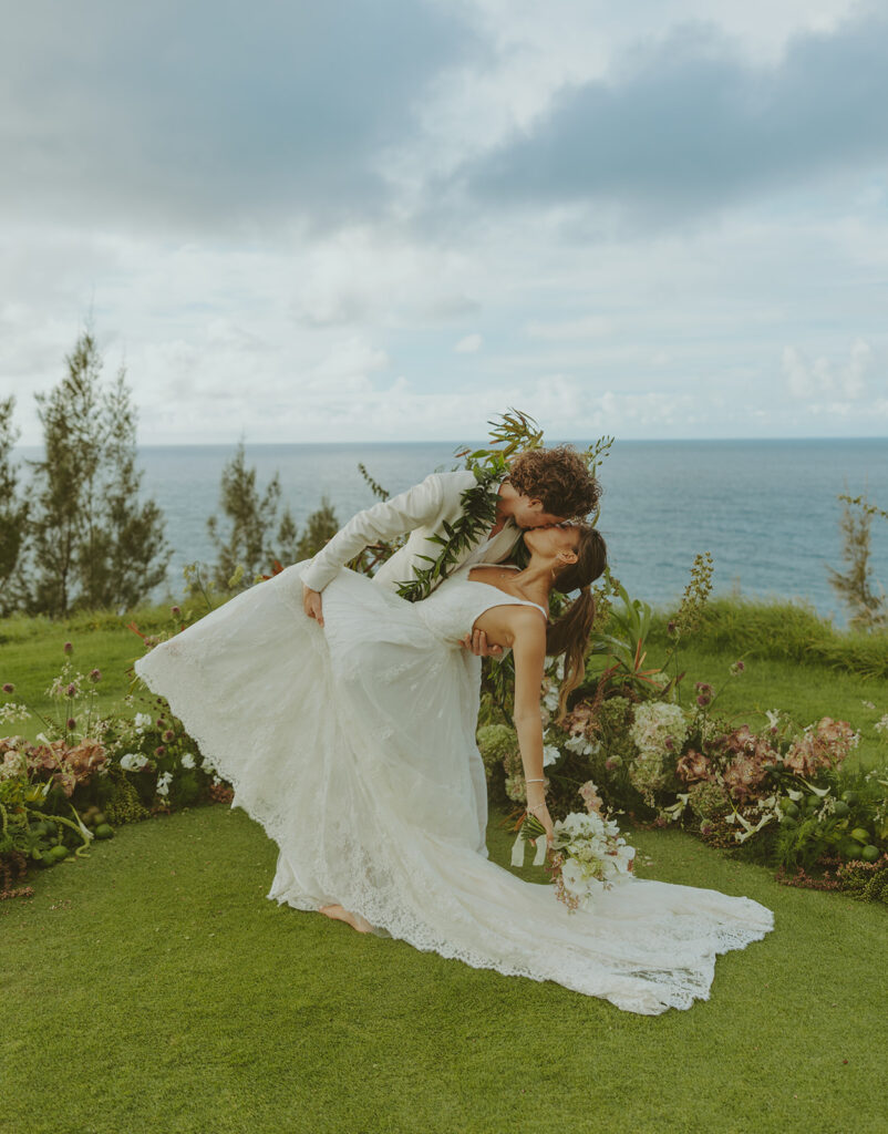 A dreamy and easygoing wedding day on the beautiful island of Kauai.
