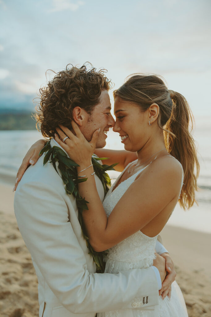 A simple yet breathtaking destination wedding celebration in Kauai.
