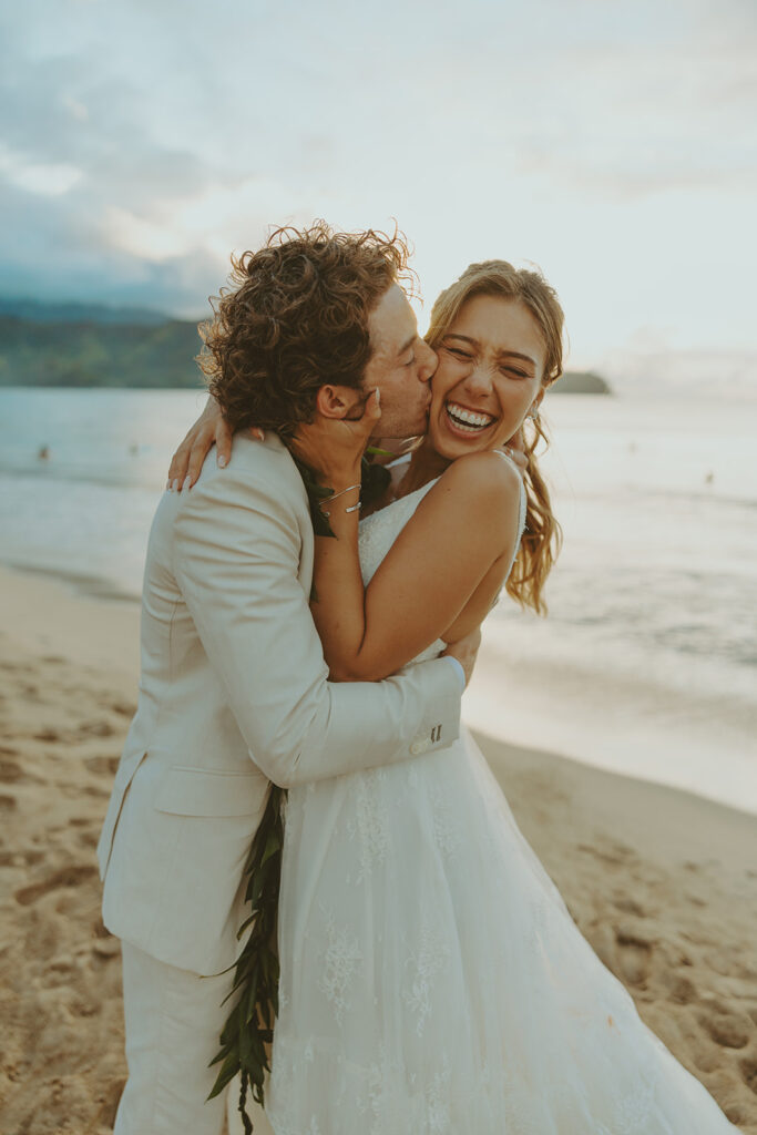 A relaxed and gorgeous destination wedding set in the stunning scenery of Kauai.