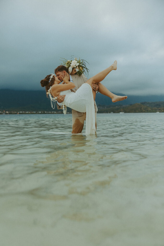 A Dreamy Kaneohe Bay Sandbar Wedding on Oahu
