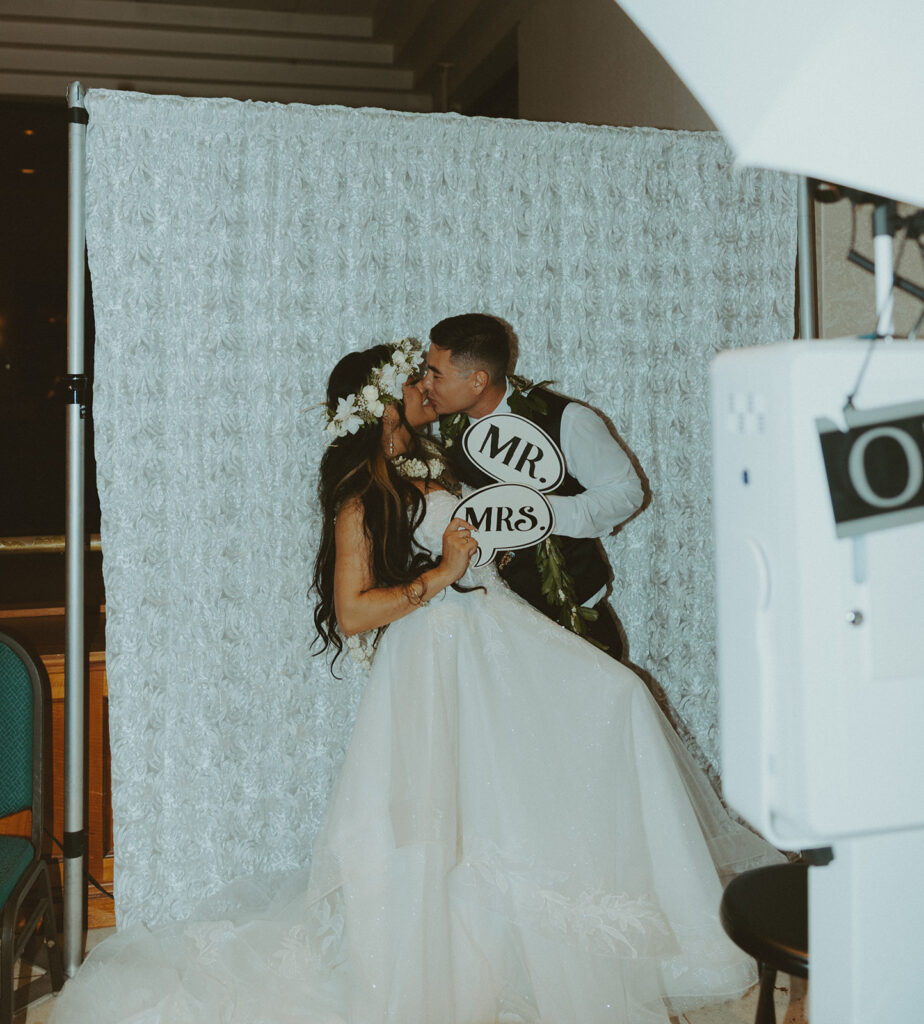 Ko'olau Ballrooms wedding